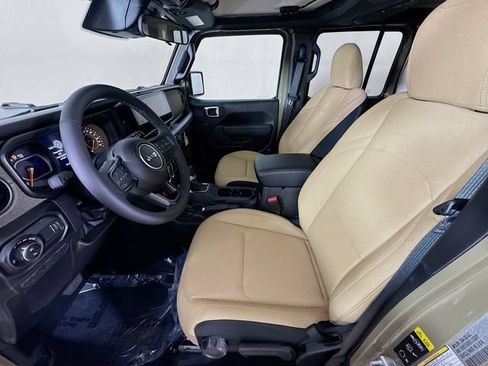 New 2026 Jeep Gladiator Willys AWD/4WD image 20
