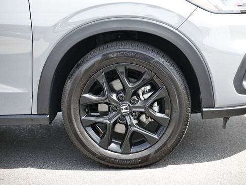 Certified 2025 Honda HR-V Sport image 10