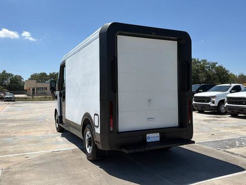 Used 2024 Chevrolet Brightdrop 400 w/ Commercial Equipment Package AWD/4WD image 6
