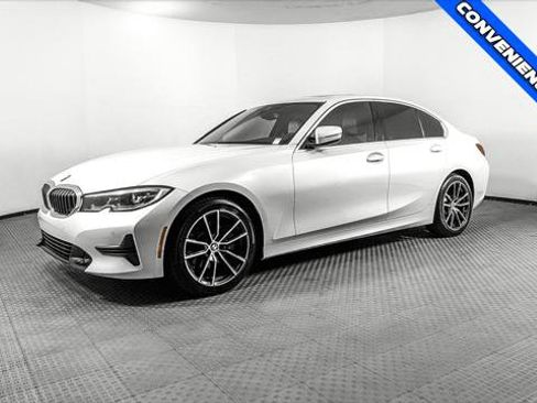 Used 2020 BMW 330i Sedan w/ Convenience Package image 2