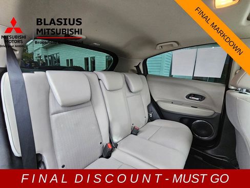 Used 2018 Honda HR-V EX image 17