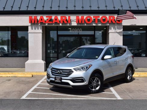 Used 2018 Hyundai Santa Fe Sport AWD/4WD image 2