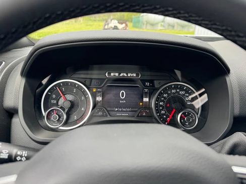 New 2026 RAM 2500 Big Horn AWD/4WD image 14