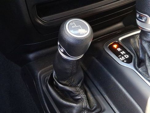 Used 2020 Jeep Wrangler Unlimited Sport S AWD/4WD image 19