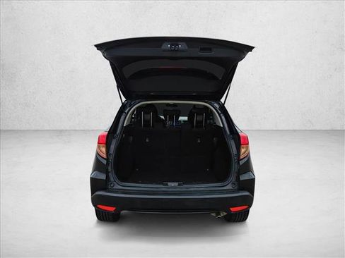 Used 2016 Honda HR-V LX image 7