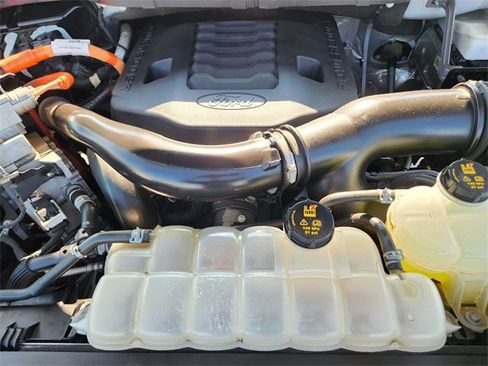 Used 2022 Ford F150 Platinum w/ Equipment Group 701A High image 30