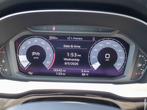 Certified 2024 Audi Q3 2.0T Premium Plus w/ Premium Plus Package AWD/4WD image 27