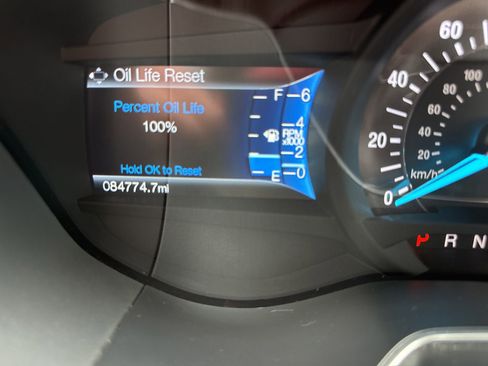 Used 2016 Ford Fusion SE w/ Equipment Group 202A image 12