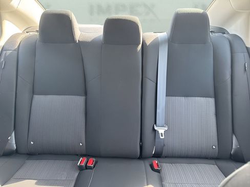 Used 2025 Nissan Sentra SV image 10