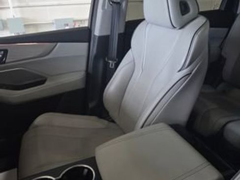 Used 2023 Acura MDX SH-AWD w/ Advance Package image 24