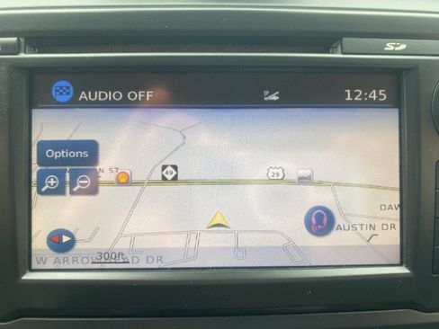 Used 2017 Nissan Titan PRO-4X w/ Pro-4x Convenience Package AWD/4WD image 26
