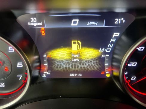 Used 2022 Dodge Charger SXT image 13