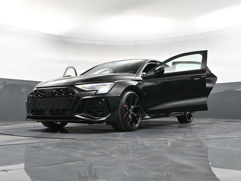 Used 2024 Audi RS 3 image 41