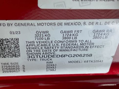 Used 2023 GMC Sierra 1500 SLT w/ SLT Premium Plus Package AWD/4WD image 28