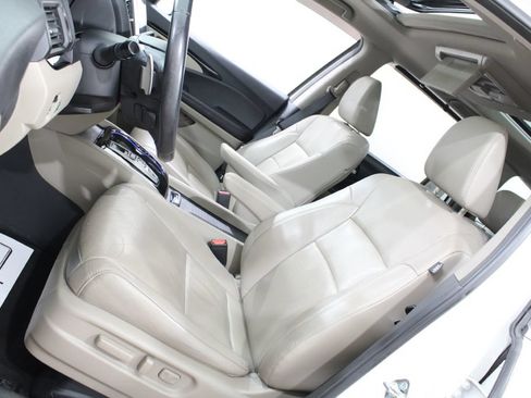Used 2017 Honda Pilot Elite image 15