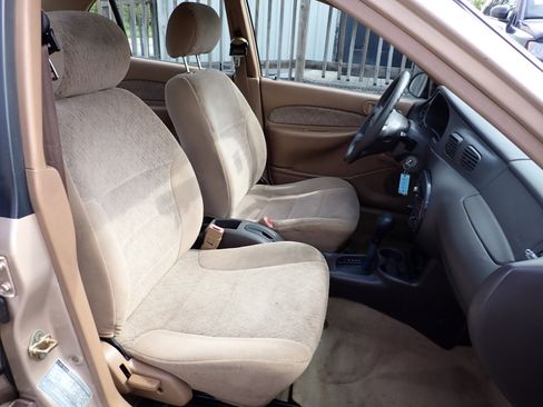 Used 1997 Ford Escort LX image 6