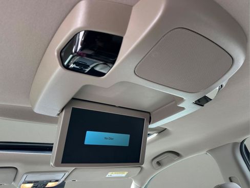Used 2021 Honda Pilot Touring image 18