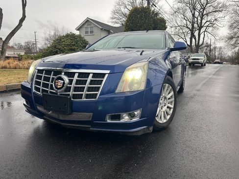 Used 2012 Cadillac CTS Luxury image 2