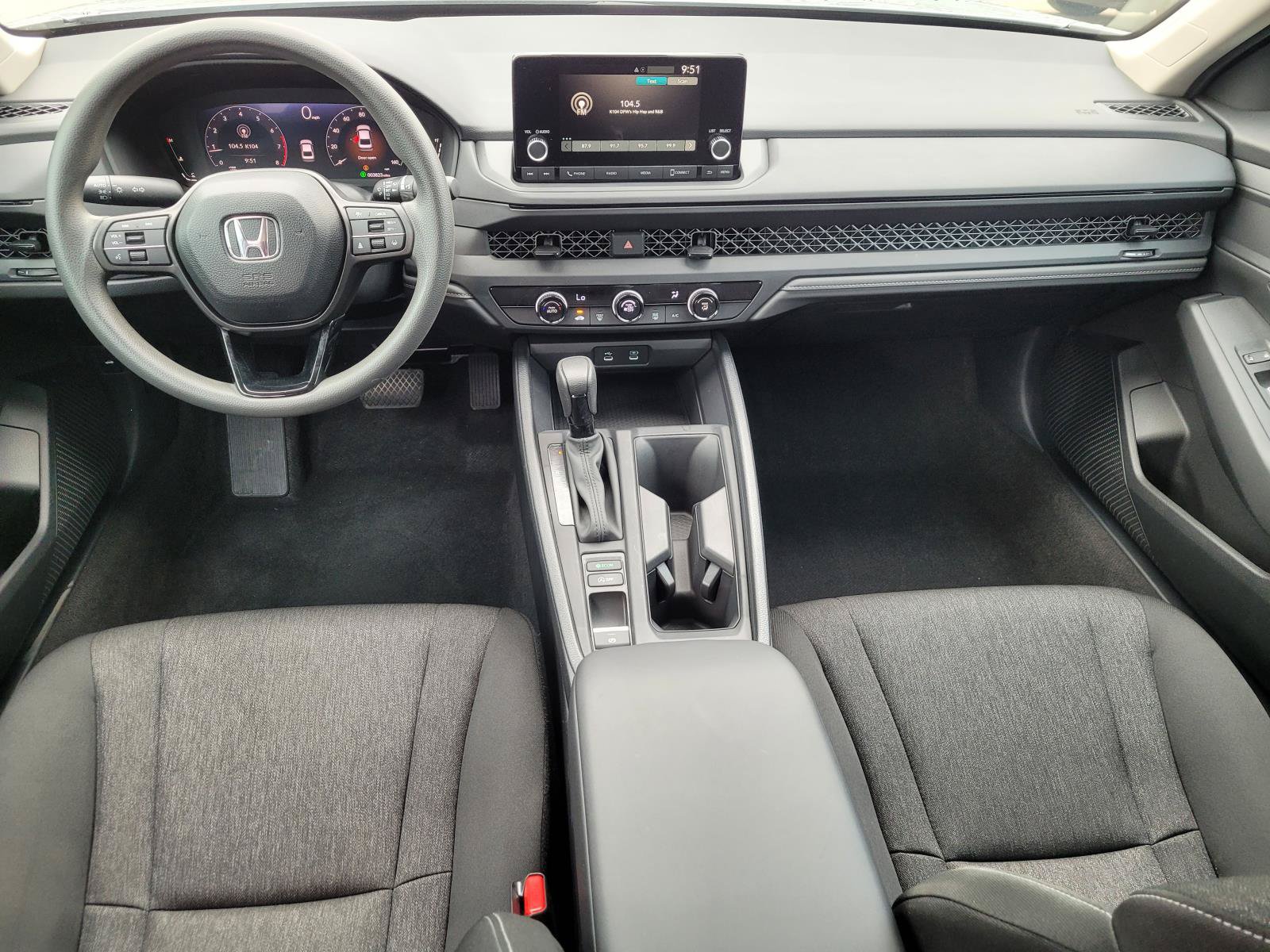 Used 2025 Honda Accord LX image 5