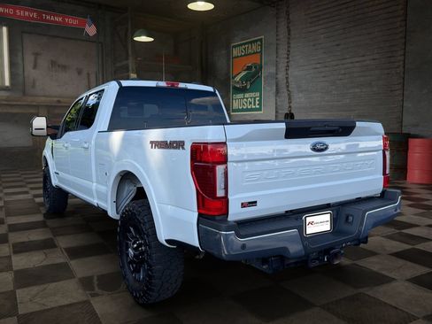 Used 2022 Ford F250 Lariat w/ Tremor Off-Road Package AWD/4WD image 5