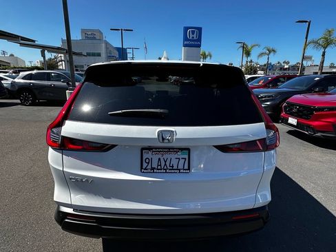Used 2024 Honda CR-V EX-L image 7