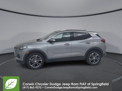 Used 2023 Buick Encore GX Essence FWD image 8