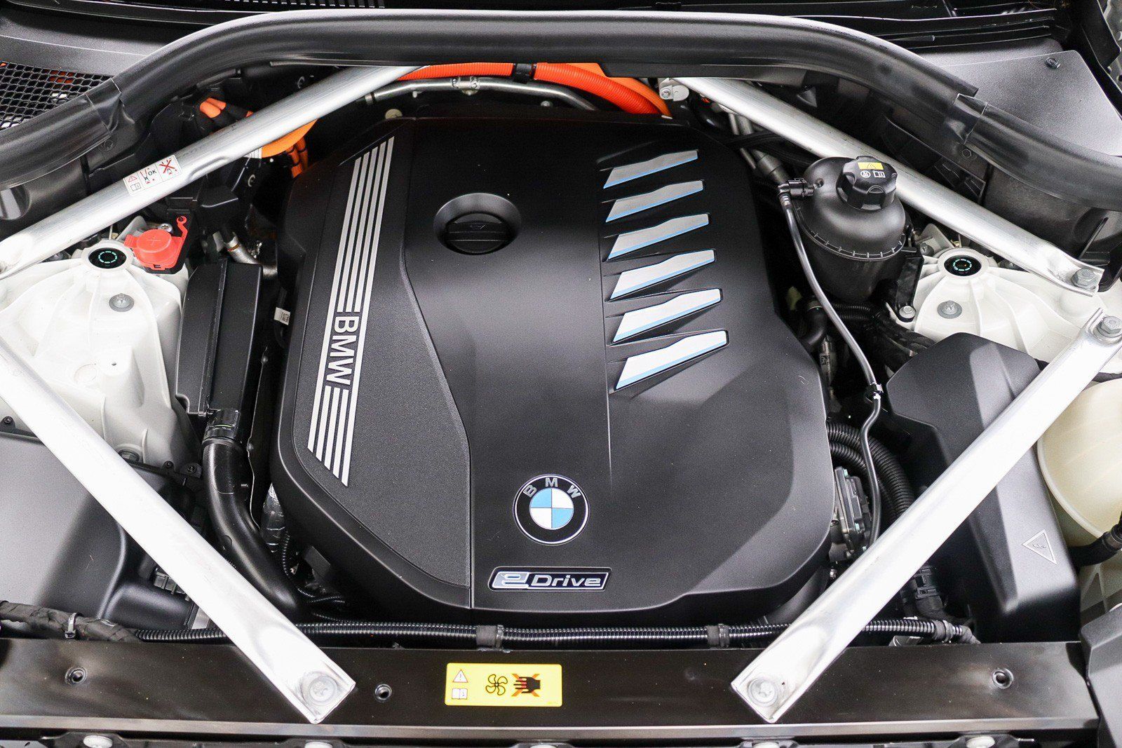 Used 2022 BMW X5 xDrive45e w/ M Sport Package AWD/4WD image 34