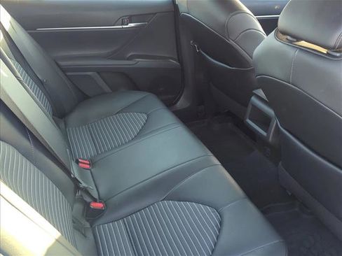 Used 2021 Toyota Camry SE w/ Convenience Package FWD image 24
