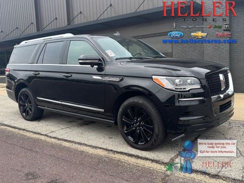 Used 2024 Lincoln Navigator L Reserve AWD/4WD image 1