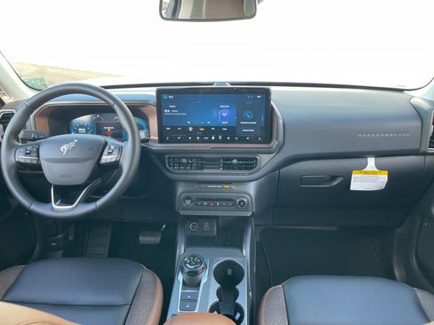 New 2025 Ford Bronco Sport Outer Banks image 20