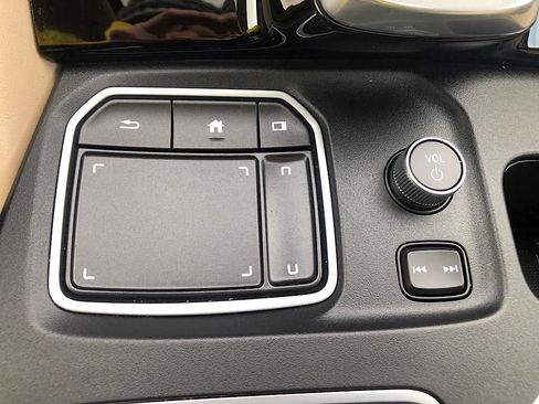 Certified 2023 Acura MDX SH-AWD w/ Advance Package image 27