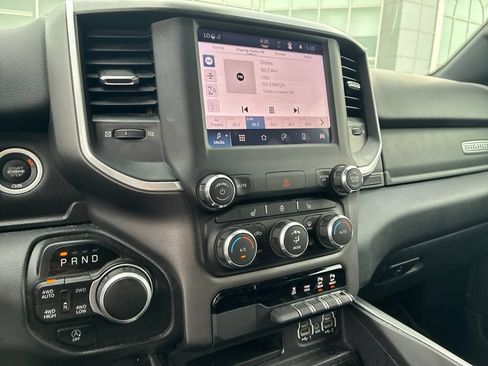 Used 2022 RAM 1500 Big Horn AWD/4WD image 7