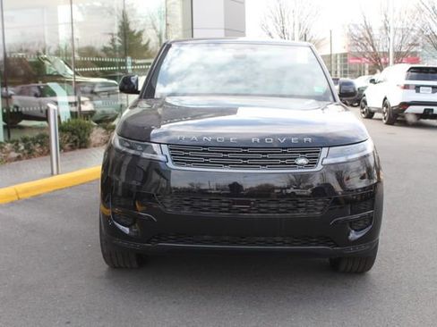 New 2025 Land Rover Range Rover Sport SE image 7