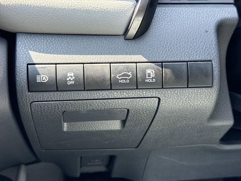 Used 2024 Toyota Camry SE w/ Convenience Package FWD image 19