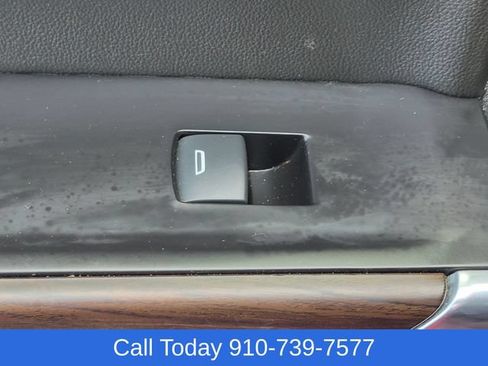 Used 2020 GMC Sierra 1500 SLT w/ SLT Premium Plus Package RWD image 31