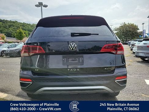 Certified 2023 Volkswagen Taos SE w/ Black Wheel Package AWD/4WD image 28