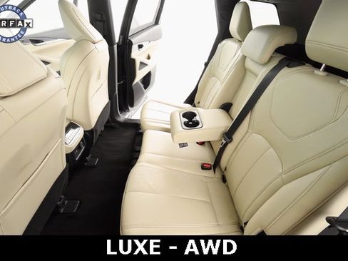 Used 2023 INFINITI QX60 Luxe image 18