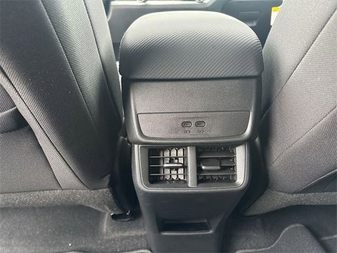 New 2026 Chevrolet Equinox LT image 22