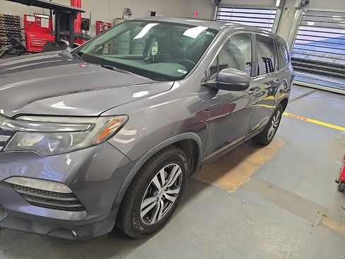 Used 2016 Honda Pilot EX-L image 4