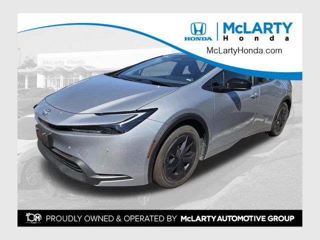 Used 2026 Toyota Prius LE FWD image 1