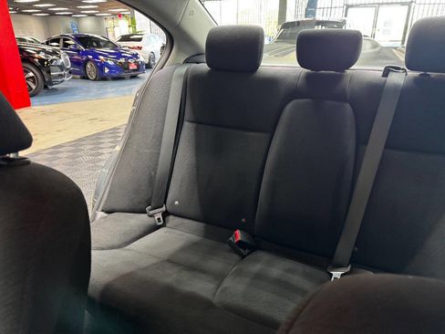 Used 2013 Honda Civic LX image 33