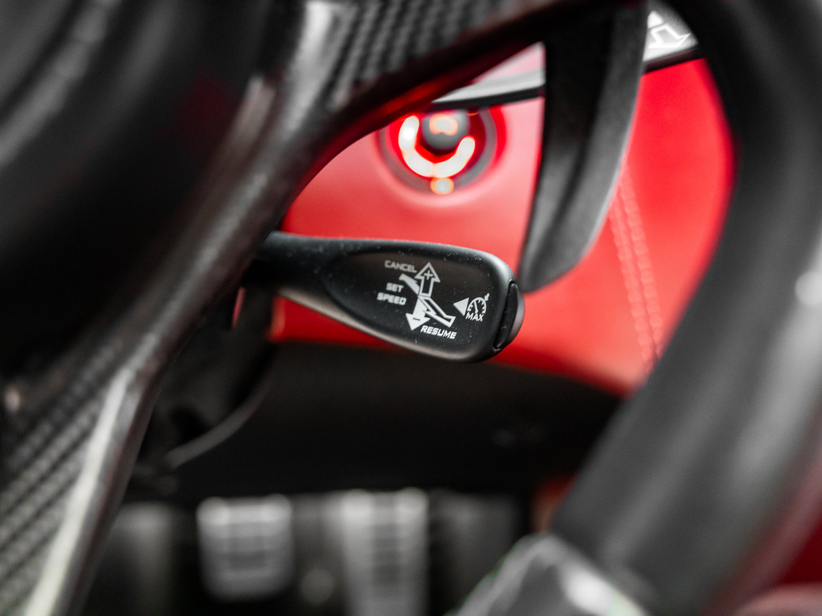 Used 2017 McLaren 570S RWD image 53