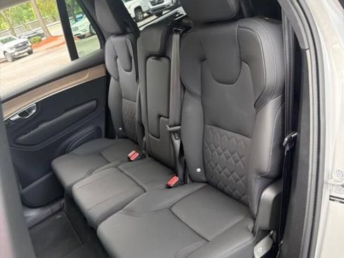 Used 2025 Volvo XC90 B5 Plus AWD/4WD image 5