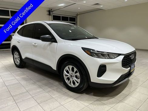 Certified 2025 Ford Escape Active image 7