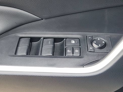 Used 2023 Toyota RAV4 XSE AWD/4WD image 28