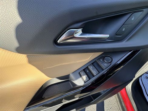 New 2026 Chevrolet Equinox ACTIV image 13