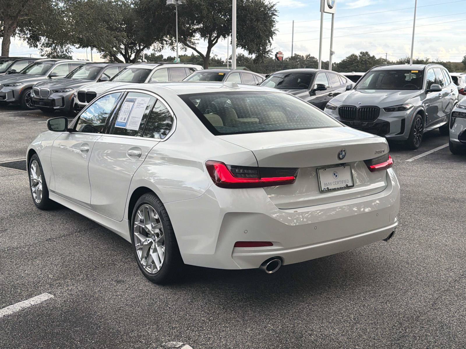 Certified 2026 BMW 330i Sedan w/ Convenience Package RWD image 5
