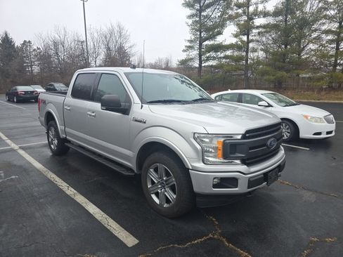 Used 2019 Ford F150 XLT w/ Equipment Group 302A Luxury image 10