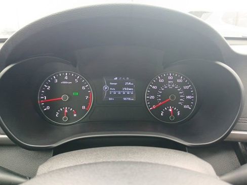 Used 2018 Kia Optima S w/ 18" Alloy Wheels Package FWD image 19