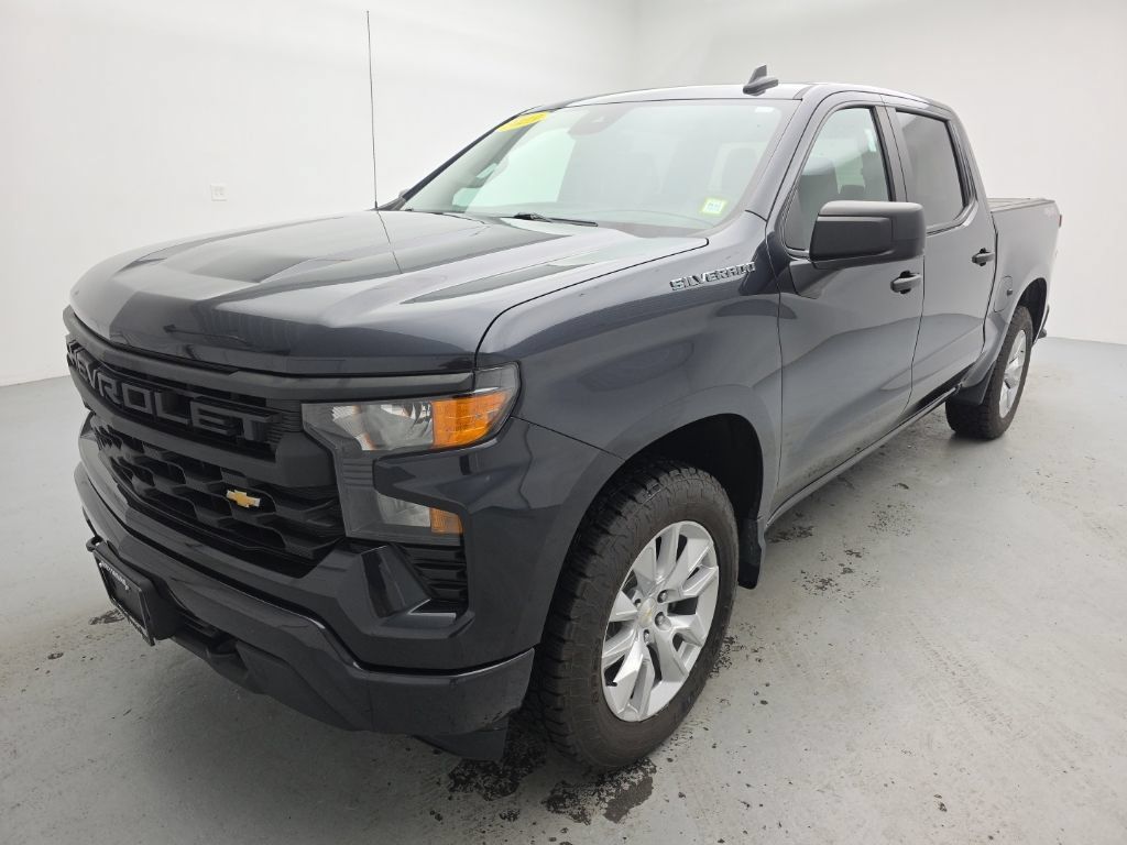 Used 2023 Chevrolet Silverado 1500 Custom AWD/4WD image 6